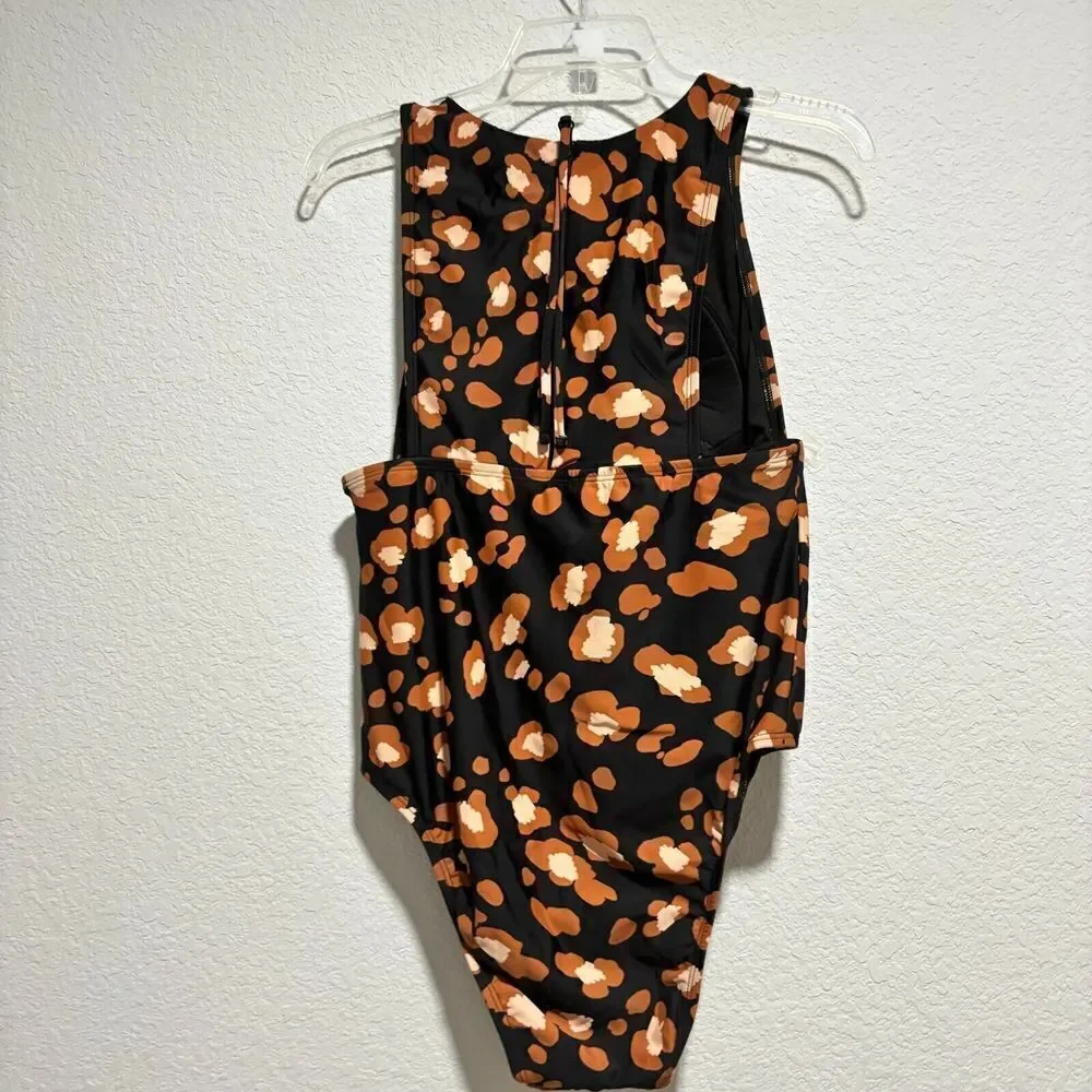 Shade & Shore One Piece Animal Print Built In‎ Bra Lined Cheeky Swimsuit Large